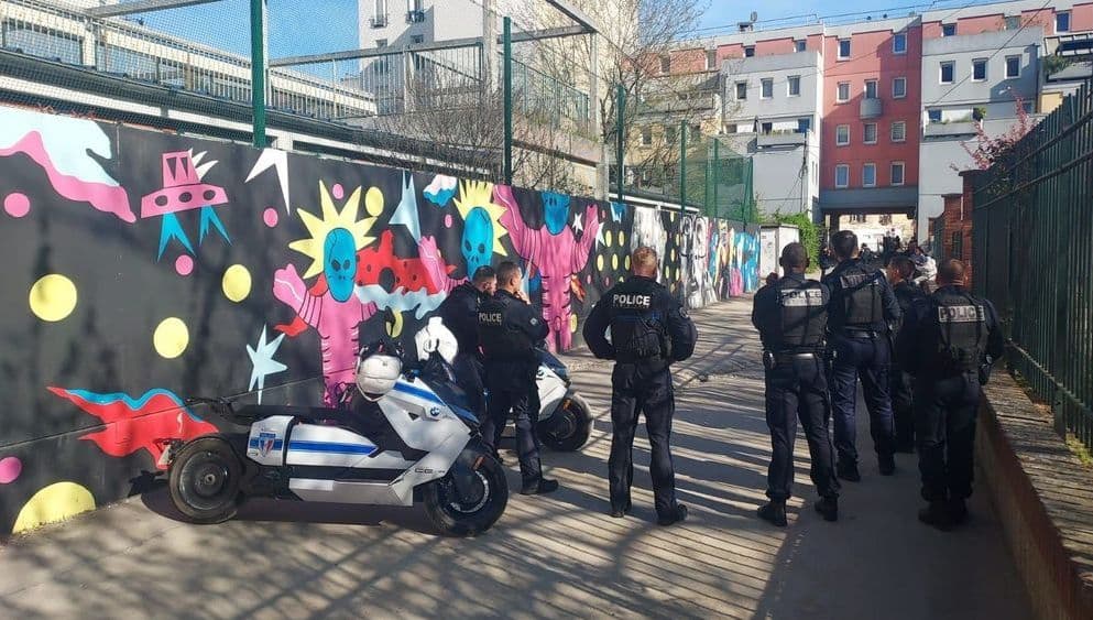 Saint-Ouen : quand l'État policier s'installe en banlieue