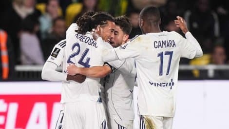 Le Paris FC brille face à Nantes, Koleosho régale